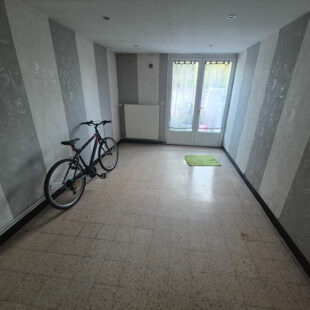 EXCLUSIVITÉ INVESTISSEUR : Maison à fort potentiel à Anzin ! <small>&nbsp;Sous compromis&nbsp;</small>