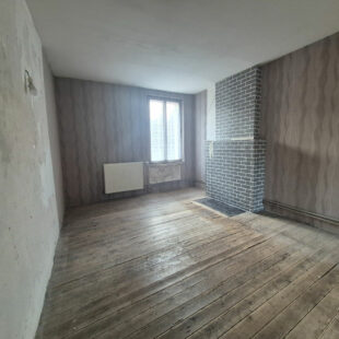 EXCLUSIVITÉ INVESTISSEUR : Maison à fort potentiel à Anzin ! <small>&nbsp;Sous compromis&nbsp;</small>