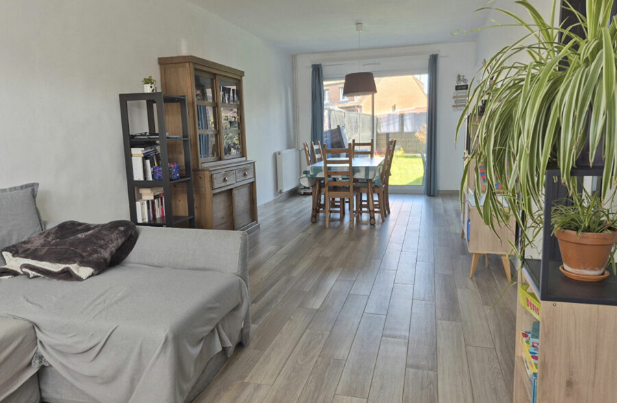 Maison semi-individuelle -3 chambres jardin, garage &nbsp;Sous compromis&nbsp;