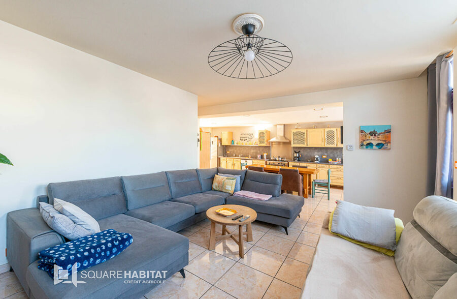 Maison rénovée avec atelier