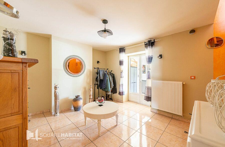 Maison rénovée avec atelier