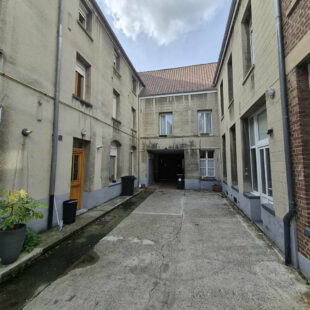 Immeuble plein centre de St Amand