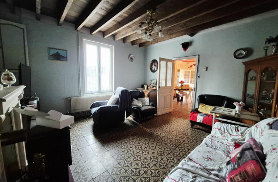 Corps de ferme Fontaine Les Hermans