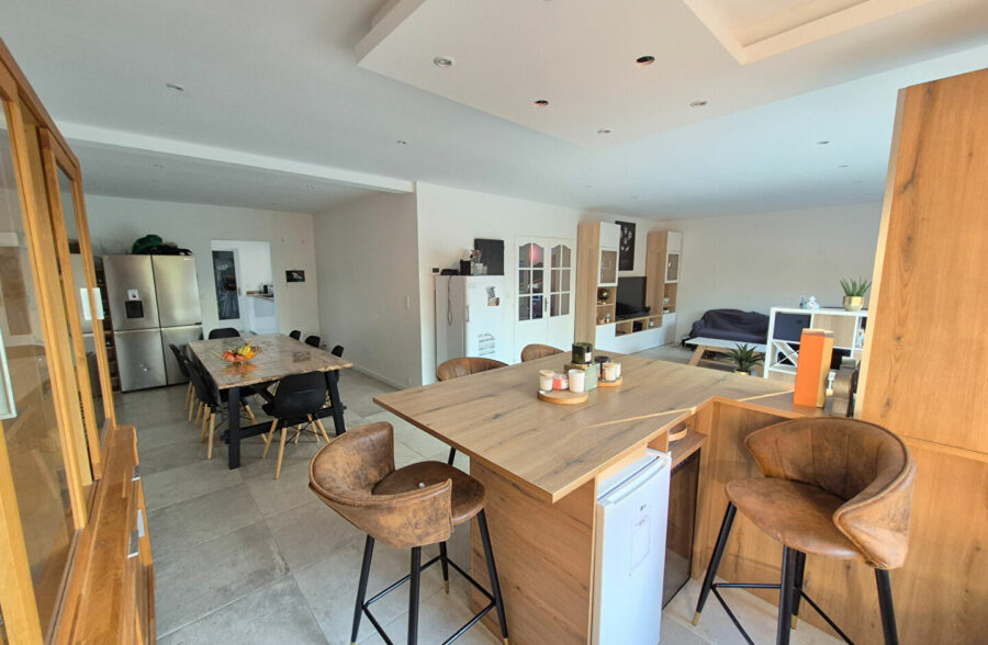 INDIVIDUELLE de SEMI PLAIN-PIED, 5 chambres, jardin, garage