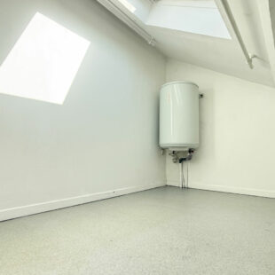 LA CATHO STUDIO  DE 9,64 M² AVEC MEZZANINE