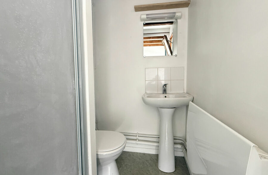 LA CATHO STUDIO  DE 9,64 M² AVEC MEZZANINE