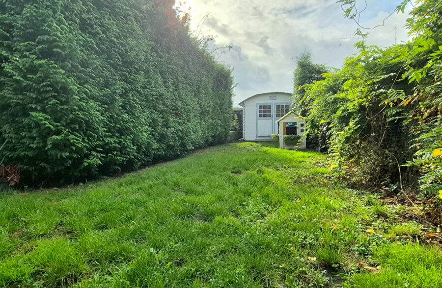 MAISON FAMILIALE 133 m² 4 CHAMBRES ET JARDIN