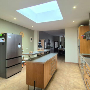 MAISON FAMILIALE 133 m² 4 CHAMBRES ET JARDIN