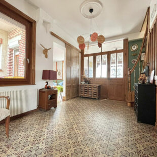 Maison Wingles 7 pièce(s) 266m2