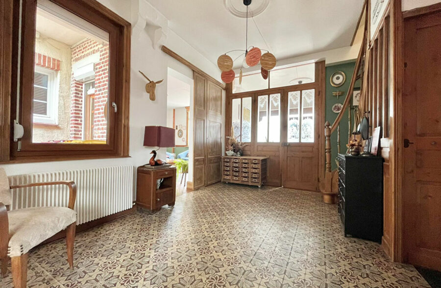 Maison Wingles 7 pièce(s) 266m2