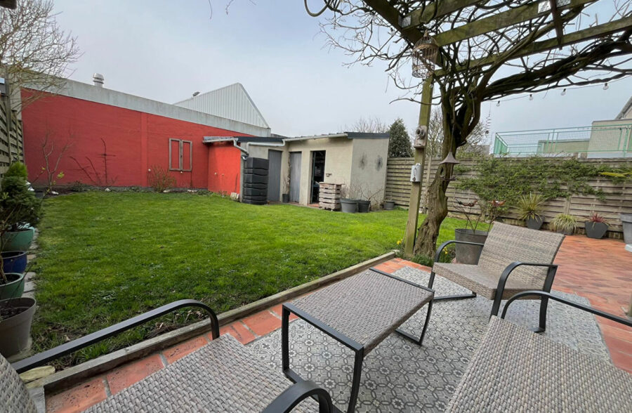 Maison Wingles 7 pièce(s) 266m2