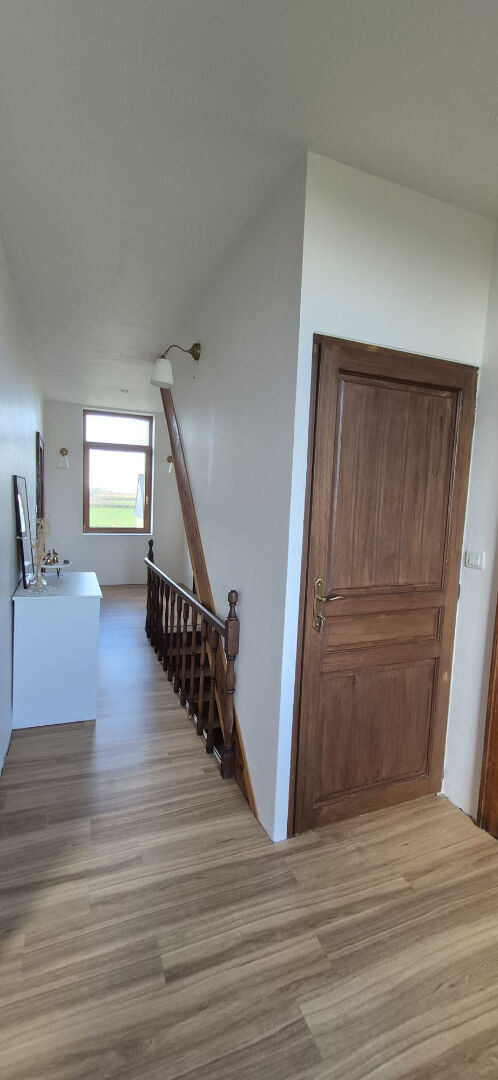 Maison Croix Caluyau 6 pièce(s) 135 m2