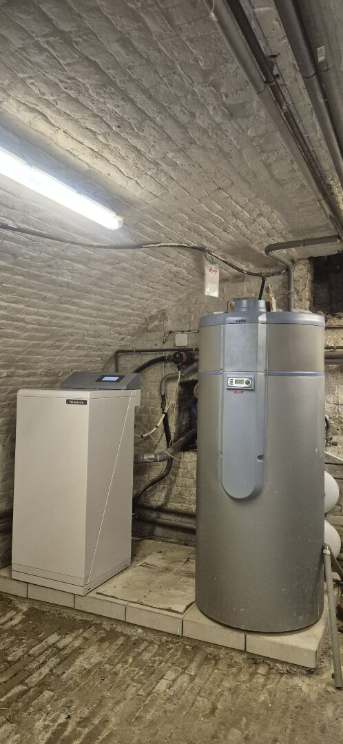 Maison Croix Caluyau 6 pièce(s) 135 m2