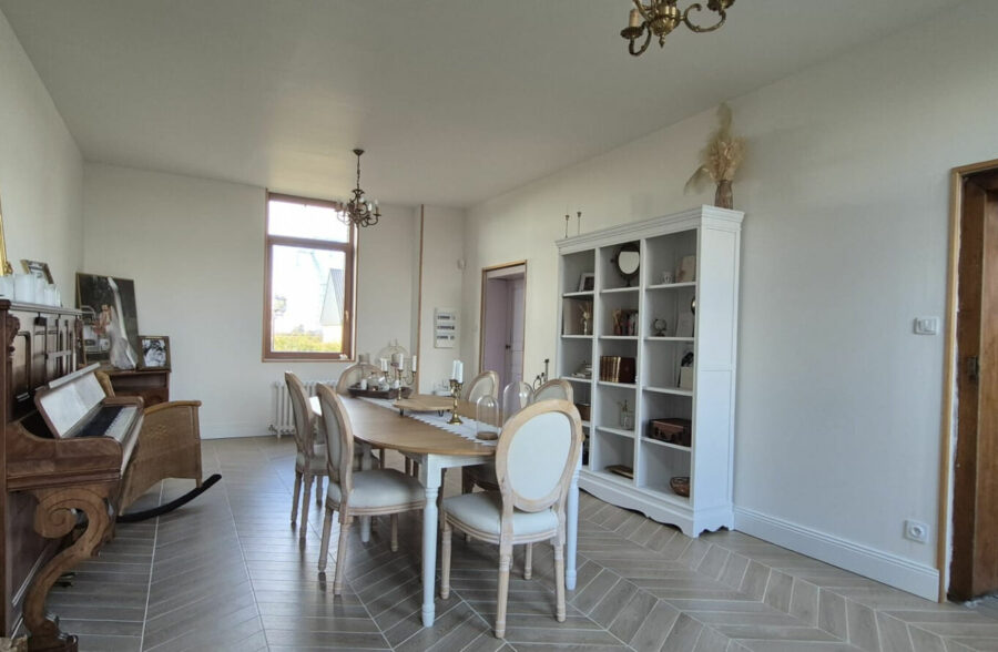 Maison Croix Caluyau 6 pièce(s) 135 m2