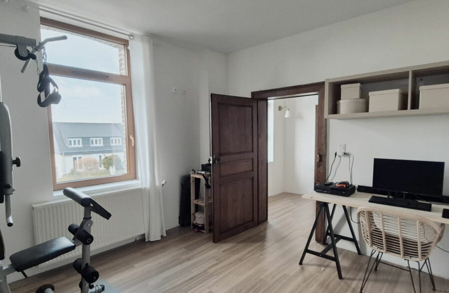 Maison Croix Caluyau 6 pièce(s) 135 m2