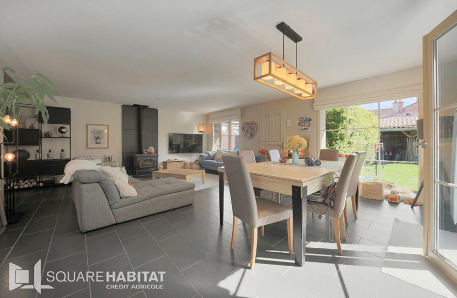 Maison à 10 mn d’Houplin-Ancoisne 6 pièce(s) 180 m2 &nbsp;Sous compromis&nbsp;