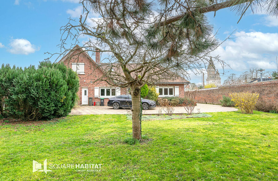 Maison Saint Amand Les Eaux 7 pièce(s) 180 m2