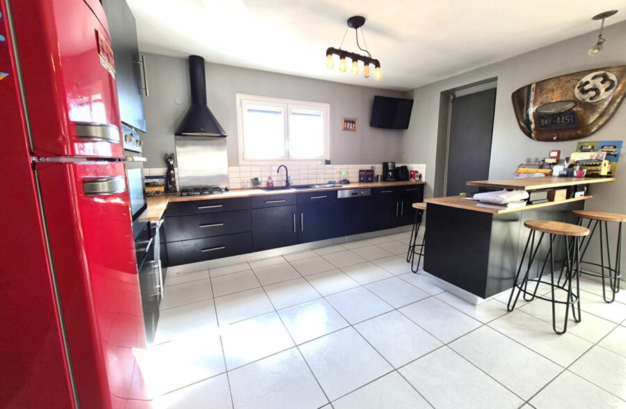 Maison Fontaine Notre Dame 6 pièce(s) 107 m2