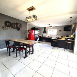 Maison Fontaine Notre Dame 6 pièce(s) 107 m2