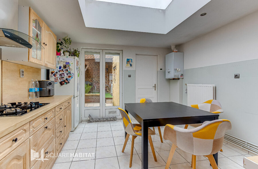 Charmante Maison 3 chambres + grenier aménagé+ extérieur !! 159 000€ FAI!!