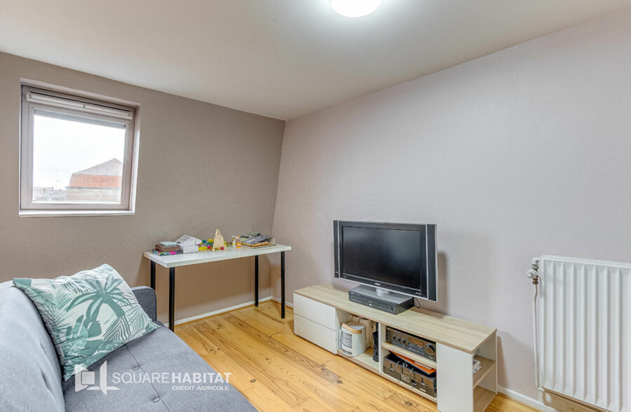 Charmante Maison 3 chambres + grenier aménagé+ extérieur !! 159 000€ FAI!!