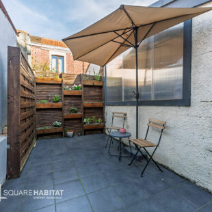 Maison de courée rénovée avec extérieur à 2 pas du métro !