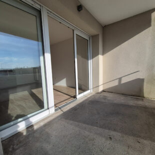 Appartement  T3 avec balcon et parking