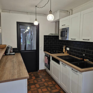 Maison Provin 4 pièce(s) , jardin, garage.