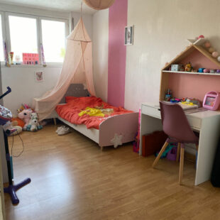 Maison Provin 4 pièce(s) , jardin, garage.