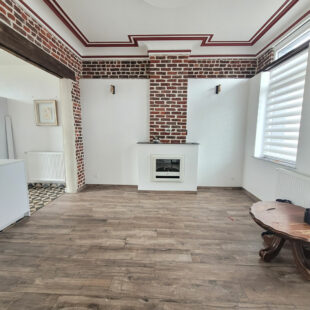 Maison Hasnon 8 pièce(s) 170 m2 &nbsp;Sous compromis&nbsp;