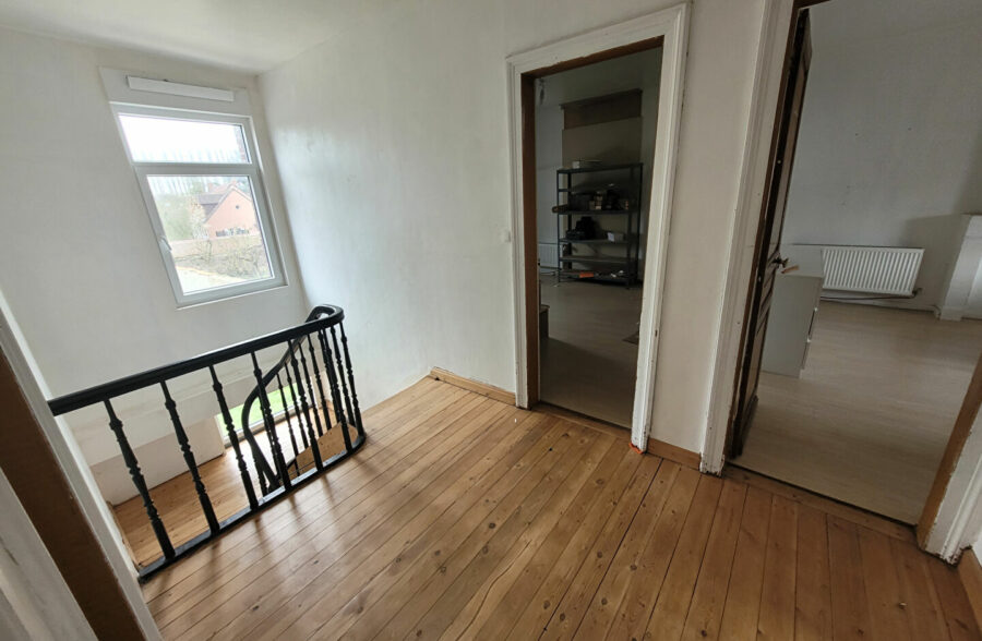 Maison Hasnon 8 pièce(s) 170 m2 &nbsp;Sous compromis&nbsp;