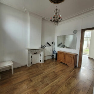 Maison Hasnon 8 pièce(s) 170 m2 &nbsp;Sous compromis&nbsp;