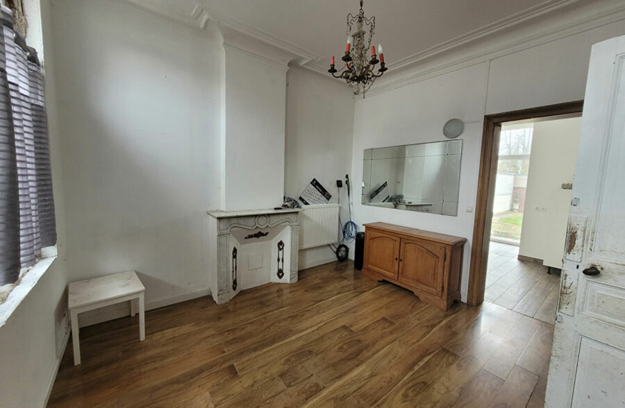 Maison Hasnon 8 pièce(s) 170 m2 &nbsp;Sous compromis&nbsp;