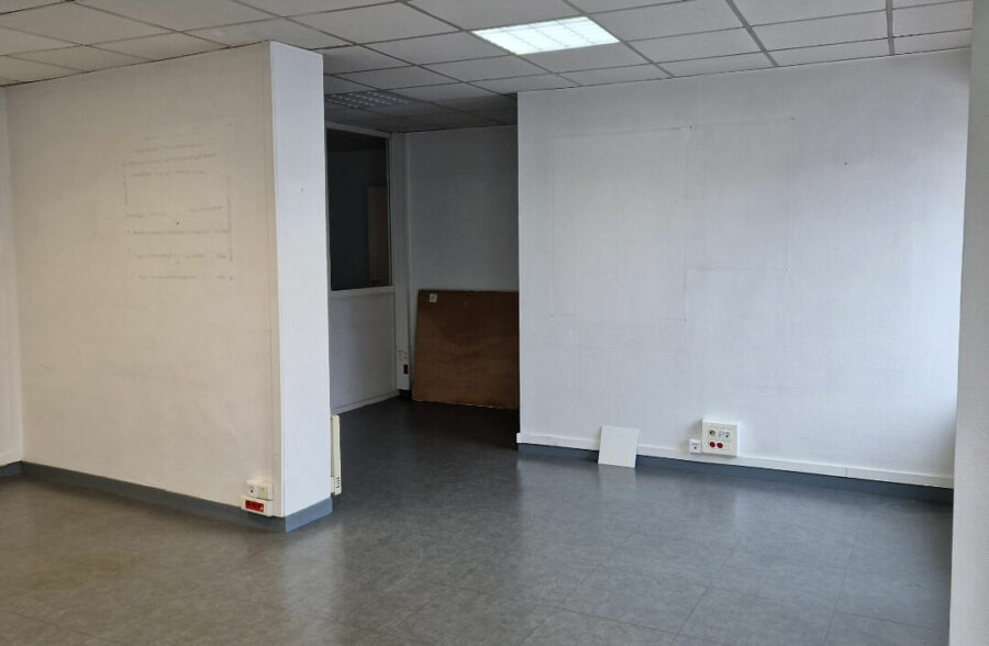 Arras Local commercial  90 m2