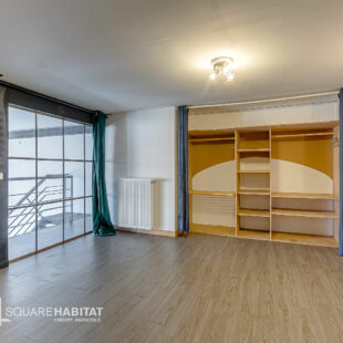 EN EXCLUSIVITÉ – LOFT T3 DE 131 m² + place de parking AU C–UR DE ROUBAIX! 199 000€ FAI !!