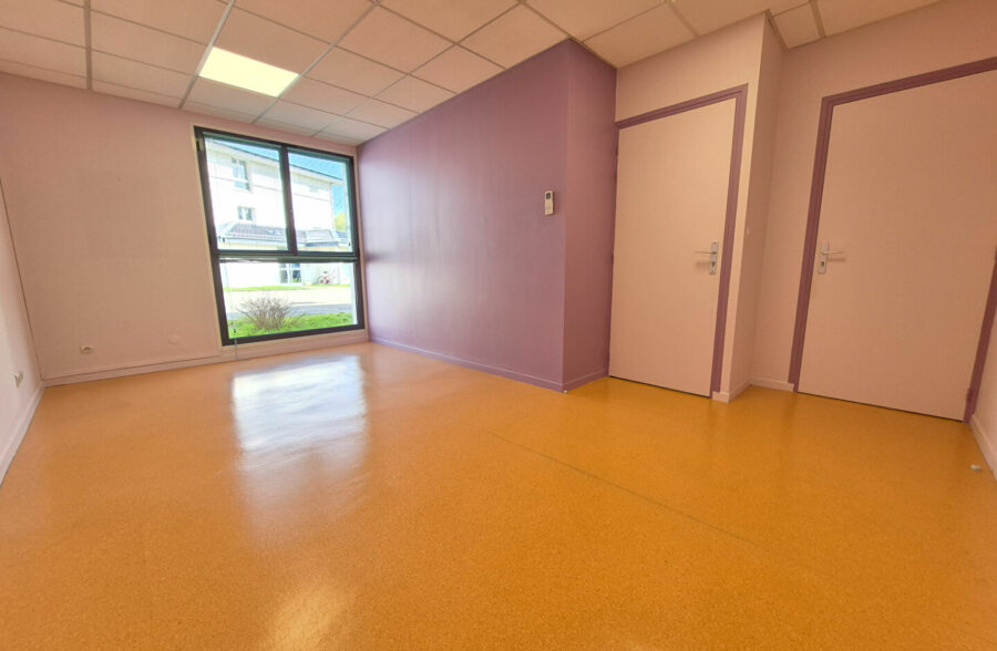 Local commercial de 123 m² utile sur LONGUENESSE