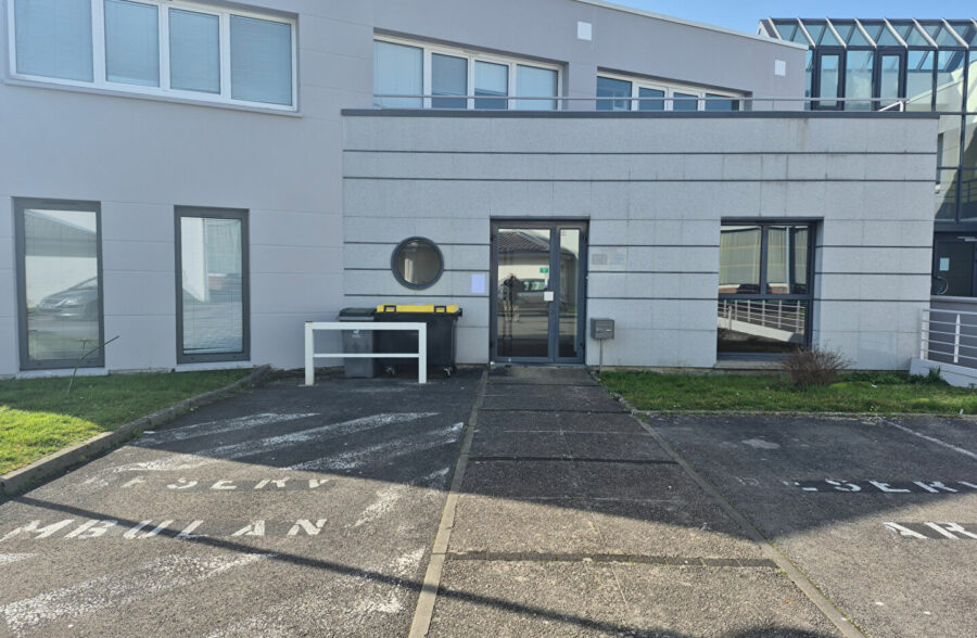 Local commercial de 123 m² utile sur LONGUENESSE