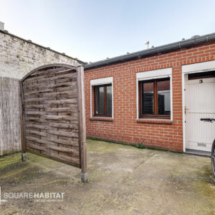 LILLE Cormontaigne: Studio de 21,2 m² avec  une cour privative