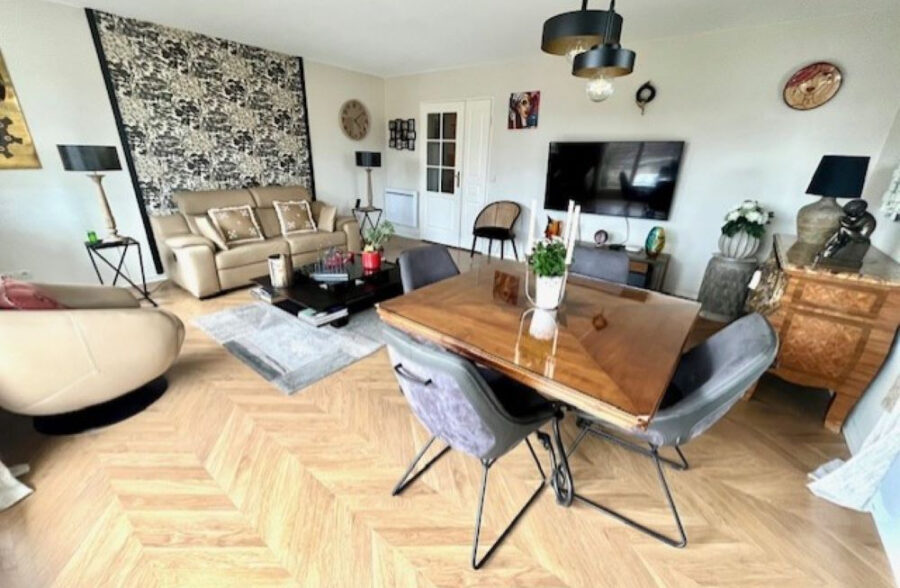 Superbe T4 avec 2 balcons et un grand garage