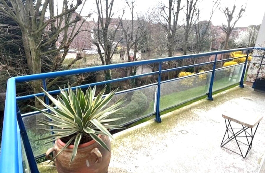 Superbe T4 avec 2 balcons et un grand garage