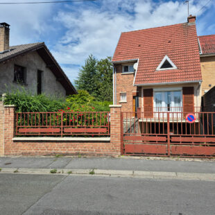 Maison individuelle 95 m² env. 3 chbres, sous-sol + jardin