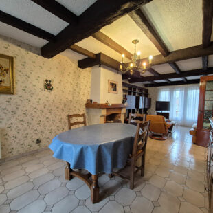 Maison individuelle 95 m² env. 3 chbres, sous-sol + jardin