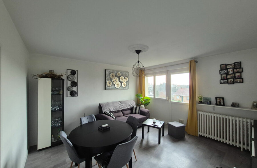 Appartement T4 avec cave et parking couvert