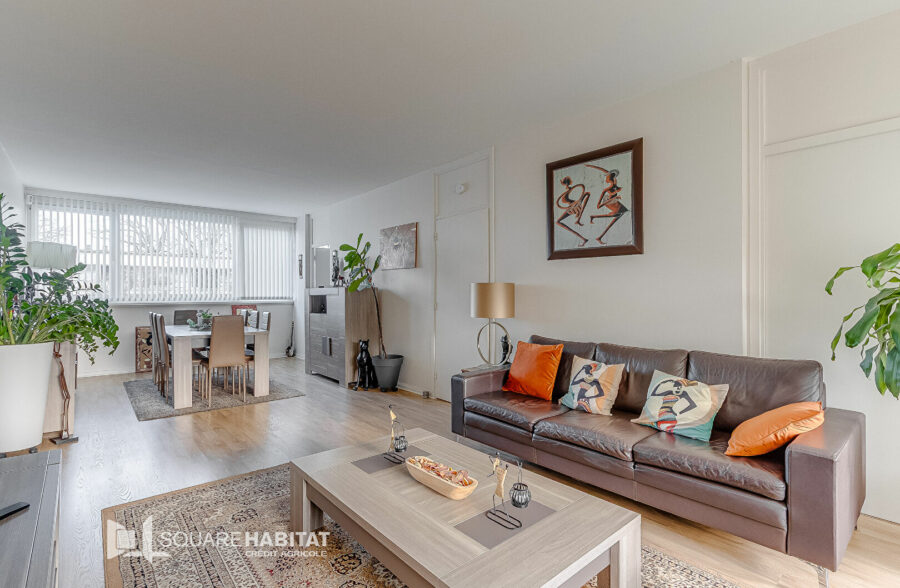 En Exclusivité, Appartement T4 100m²  + place de parking. top secteur Barbieux!! 207 400€FAI!!