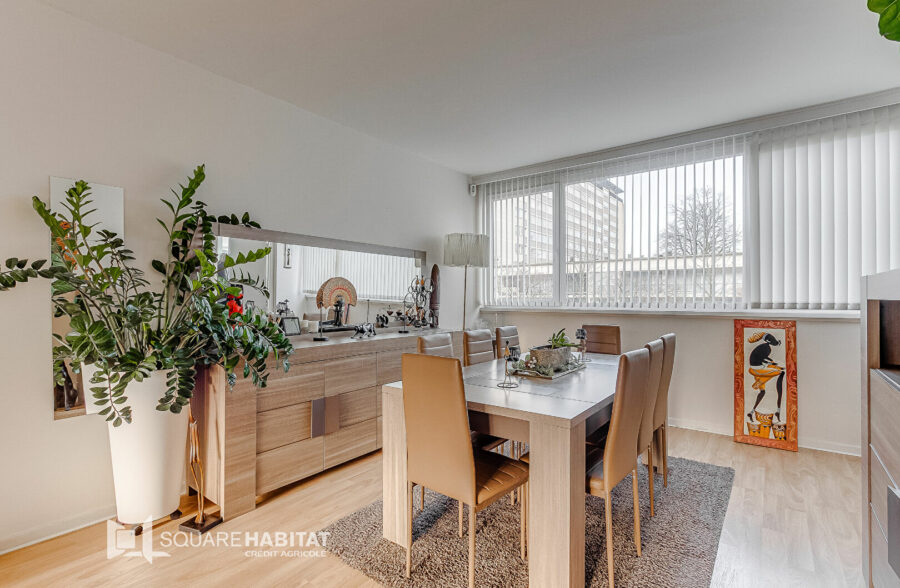 En Exclusivité, Appartement T4 100m²  + place de parking. top secteur Barbieux!! 207 400€FAI!!