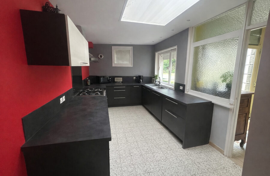 Maison Saint Amand Les Eaux 6 pièce(s) 183.88 m2