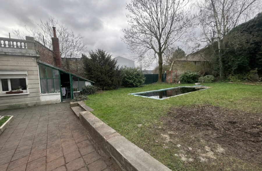 Maison Saint Amand Les Eaux 6 pièce(s) 183.88 m2