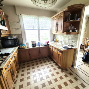 Croix, maison des années 60 dans un quartier calme et recherché