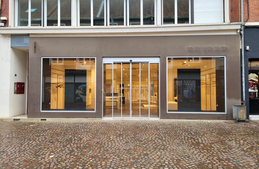 Local commercial 433 m²