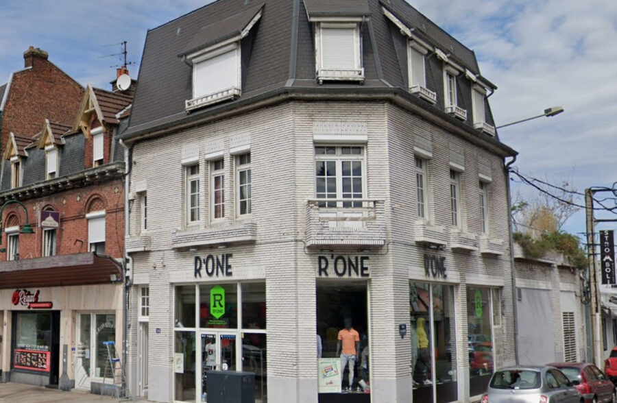 Local commercial 139 m²